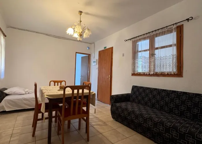 Villa Kyma